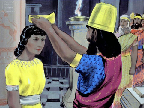 THE VIRTUE OF TWO QUEENS   Esther 2:17-19